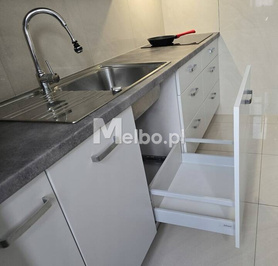 Zestaw koszy na śmieci 61L do szuflady szafki 60 Blum 5 pojemników na odpady